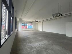 Hh @ Kallang (D13), Factory #568724721